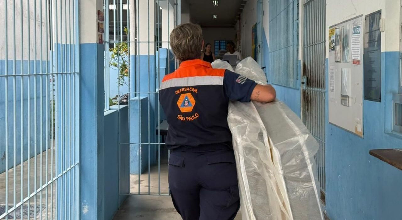 SP segue com fortes chuvas e enfrenta aumento de desabrigados