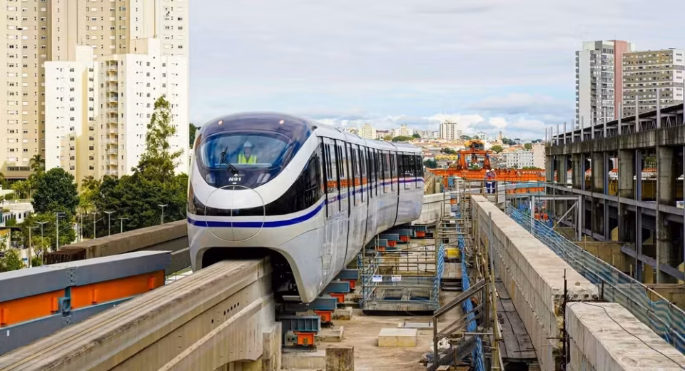 Após 12 anos de espera, Linha-17 Ouro traz mobilidade para SP