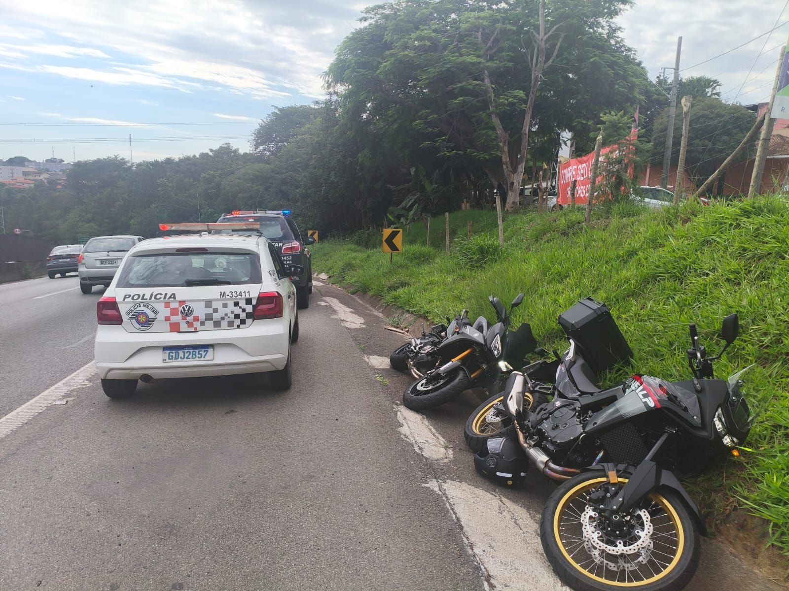 Roubo de motocicletas na Raposo Tavares termina com prisões rápidas