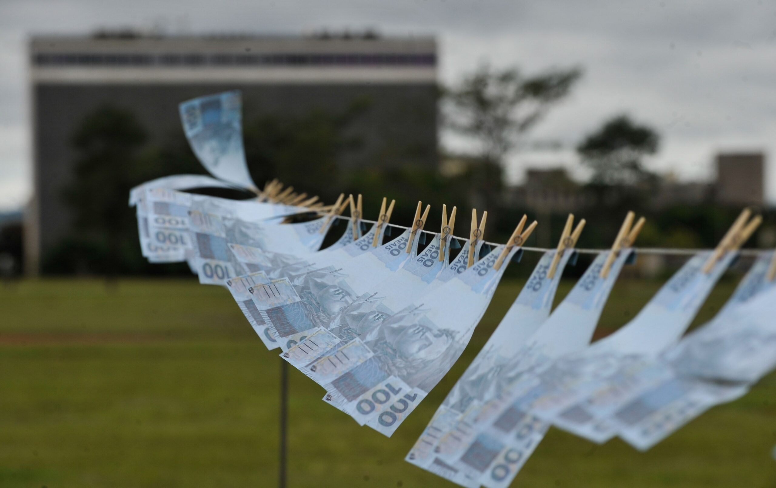 9% dos eleitores citam corrupção como problema do país hoje