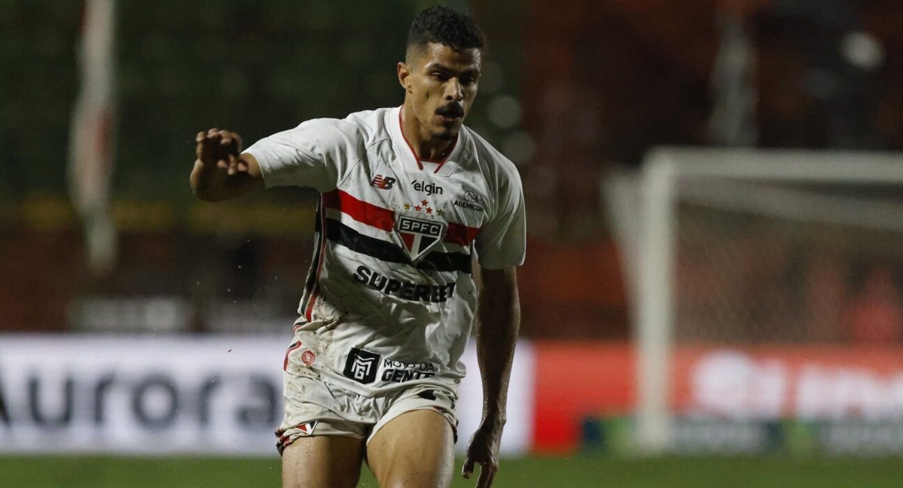 Destaque do São Paulo adota cautela com lideranças do Brasileirão