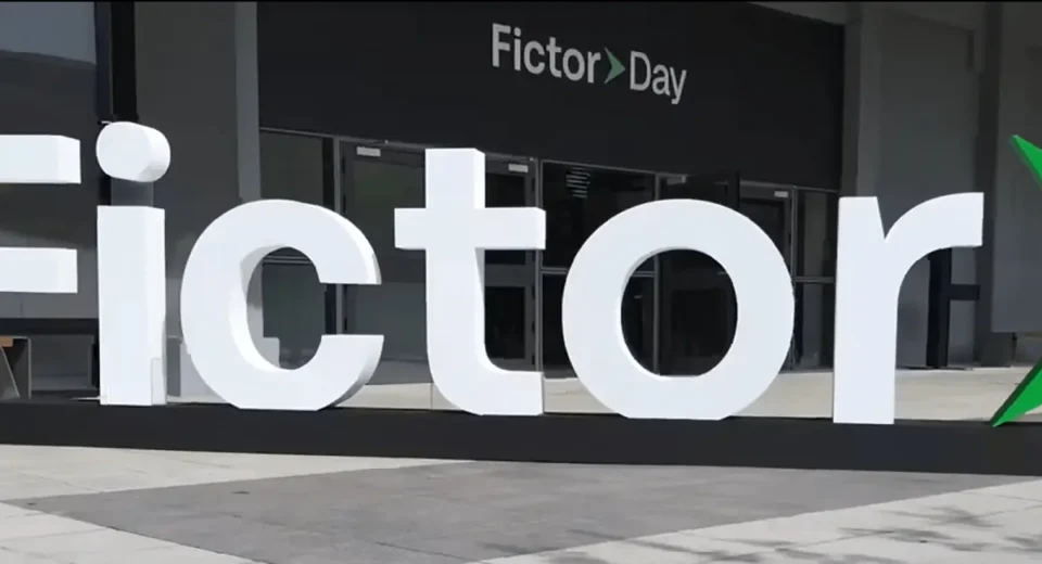 Fictor Alimentos tem pedido de recuperação judicial deferido para reestruturação financeira.