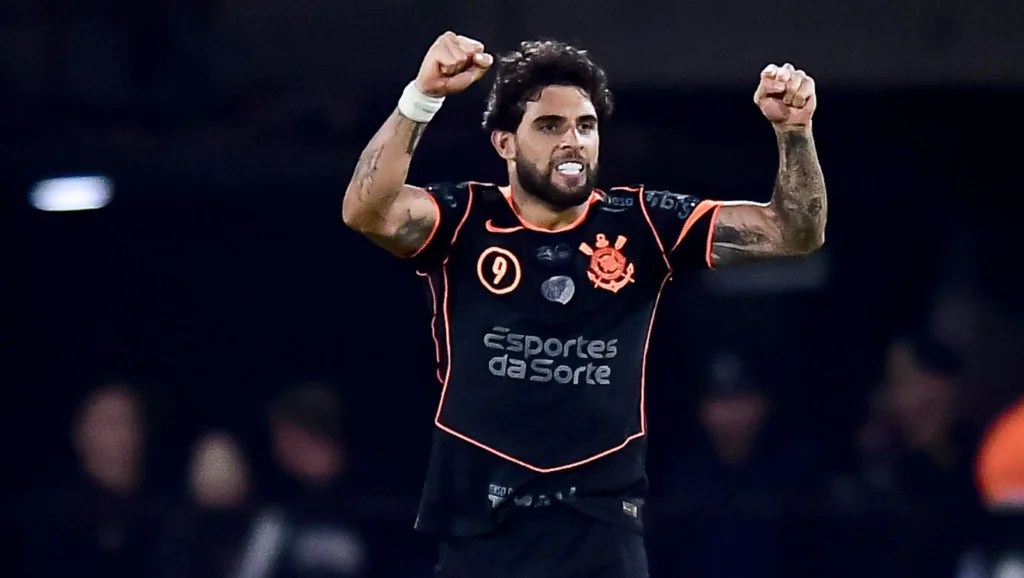 Yuri Alberto explica problema que quase afetou sua partida no Corinthians