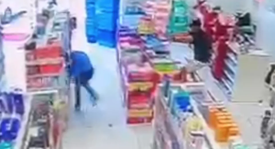 Suspeito morre baleado por PM durante tentativa de roubo em SP