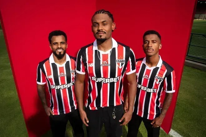 São Paulo lança segundo uniforme para 2026; confira preços e fotos
