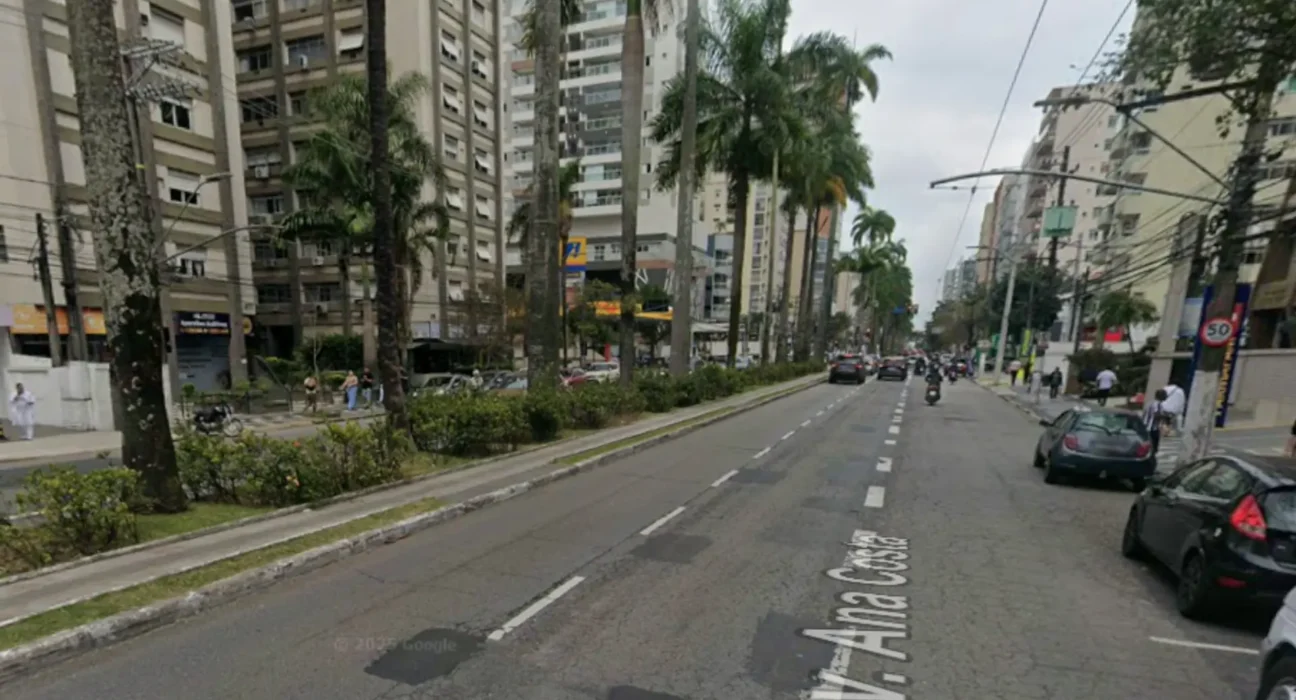 Ucraniano é preso após bater nas nádegas de mulher na praia