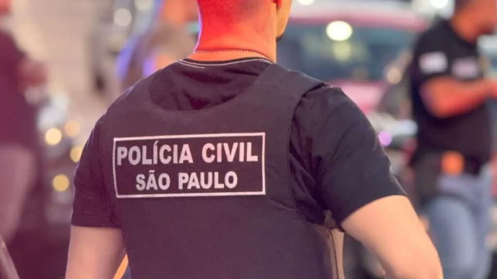 Polícia faz operação contra infiltração do PCC em prefeituras de SP