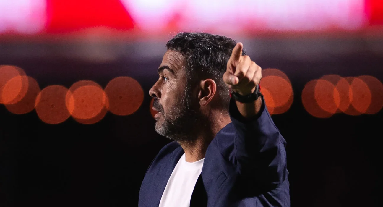 Artur Jorge aponta maior preocupação em início ruim do Cruzeiro na Série A