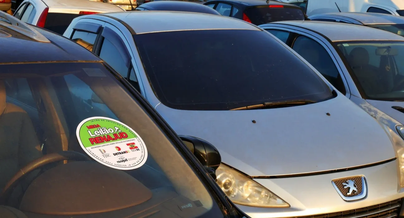 Leilão do Detran-SP tem veículos a partir de R$ 1 mil: participe!