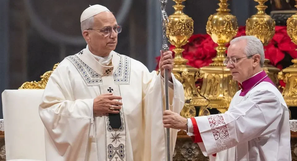 Como o Papa Leão XIV resiste à justificativa divina da guerra