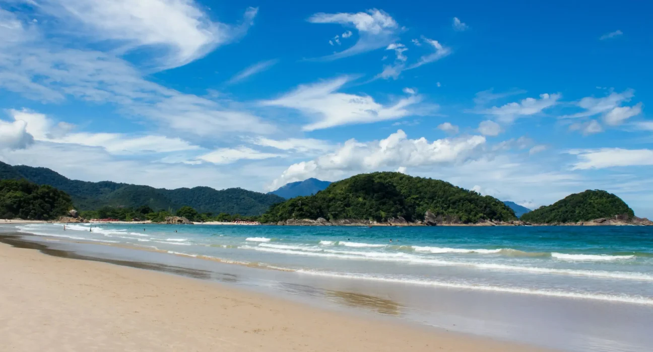 Duas pessoas morrem afogadas durante a Páscoa no litoral paulista.