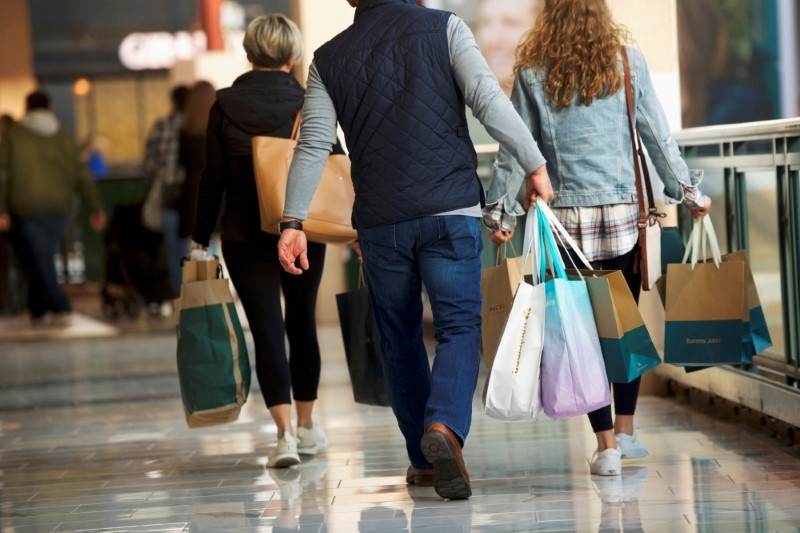 Renda sobe no Brasil, mas não acompanha aumento do custo de vida