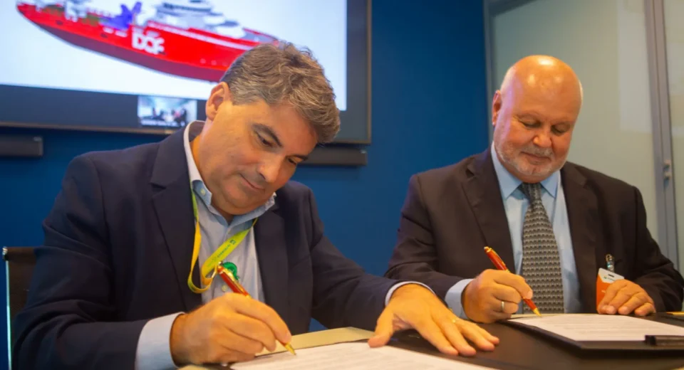 Petrobras e DOF assinam parceria de R$ 11 bi para suporte offshore