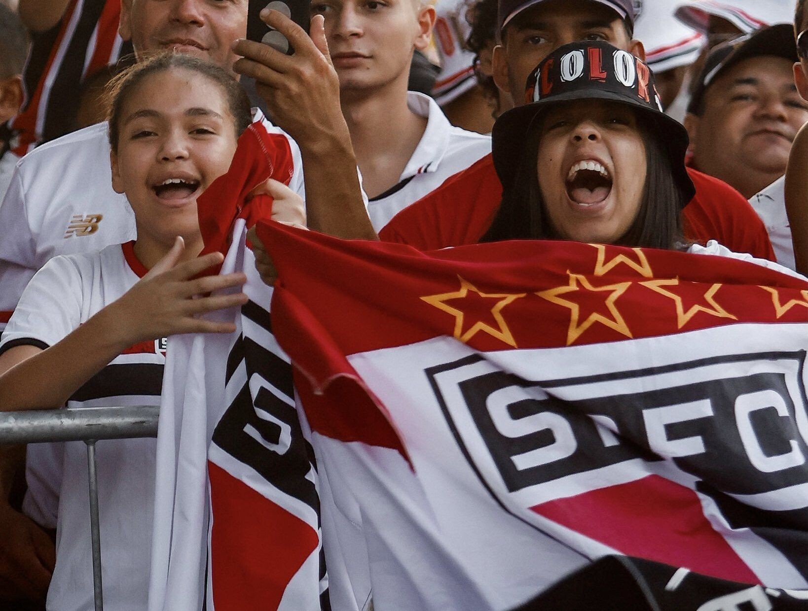 São Paulo x Bahia: horário e onde assistir ao jogo hoje