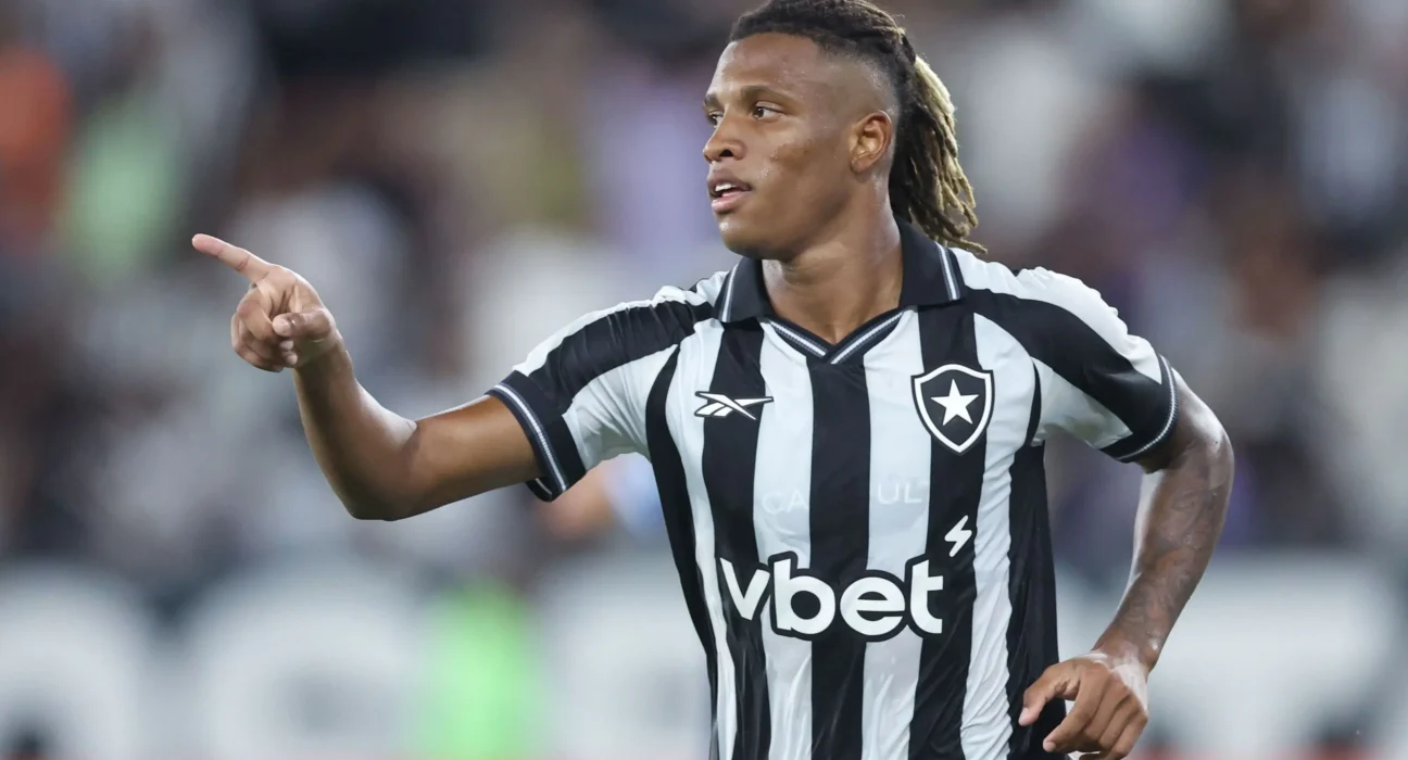Convocado para Copa, Danilo pode deixar o Botafogo em breve