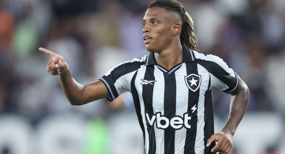 Convocado para Copa, Danilo pode deixar o Botafogo em breve