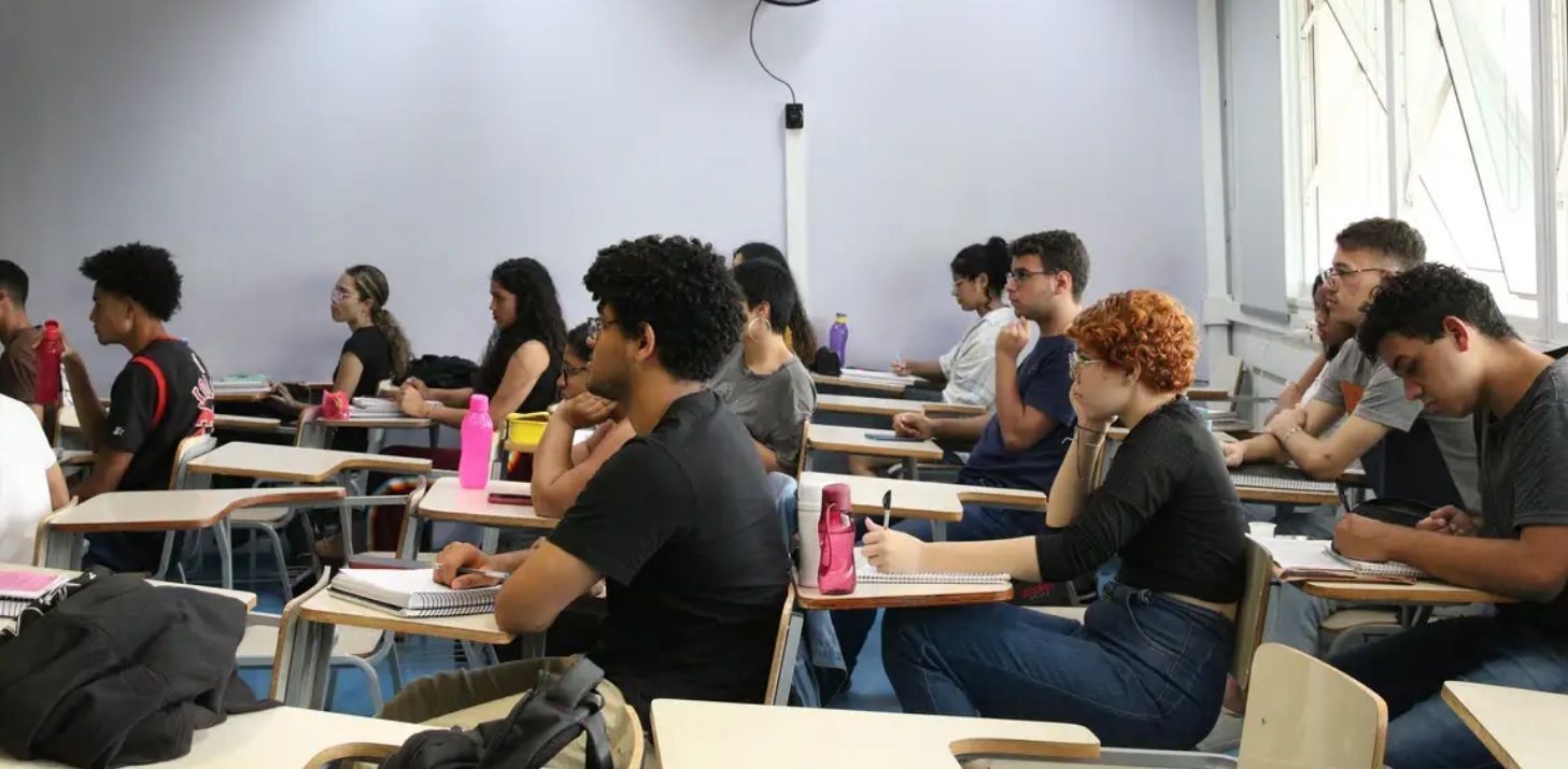 Fuvest divulga datas para o vestibular de 2027; calendário completo disponível