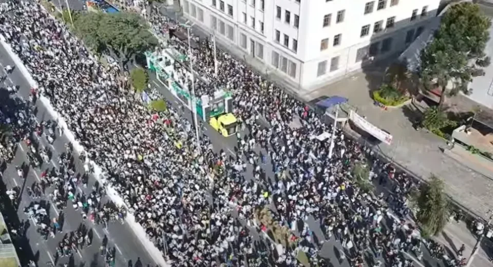 Marcha para Jesus: Flávio, Tarcísio e Messias em SP
