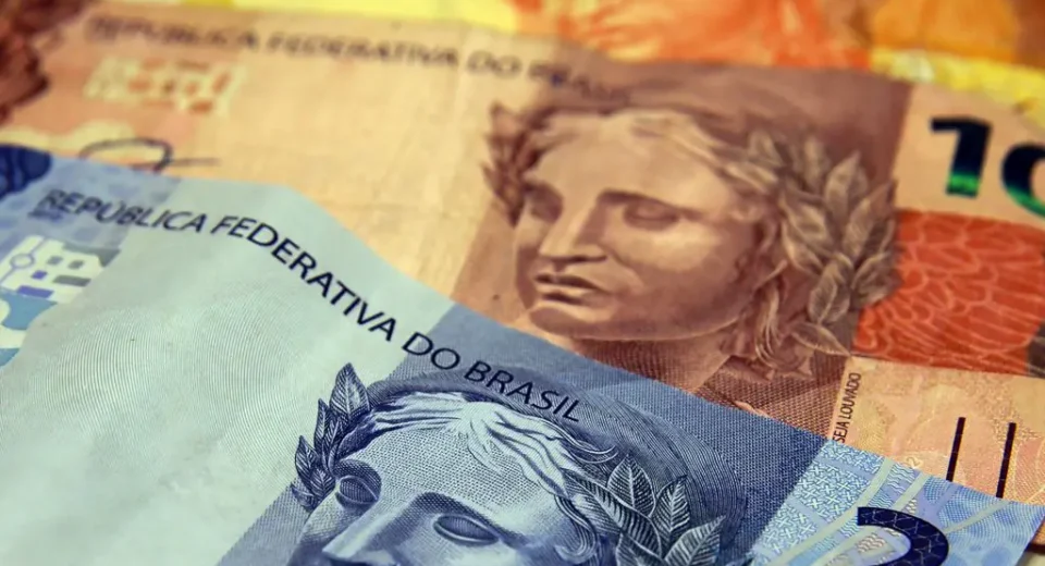 Banco de Edir Macedo esclarece situação efetivamente em maio