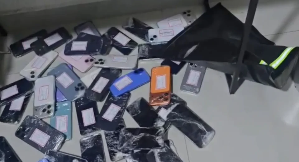 Polícia encontra “central” de celulares roubados com jammers em SP