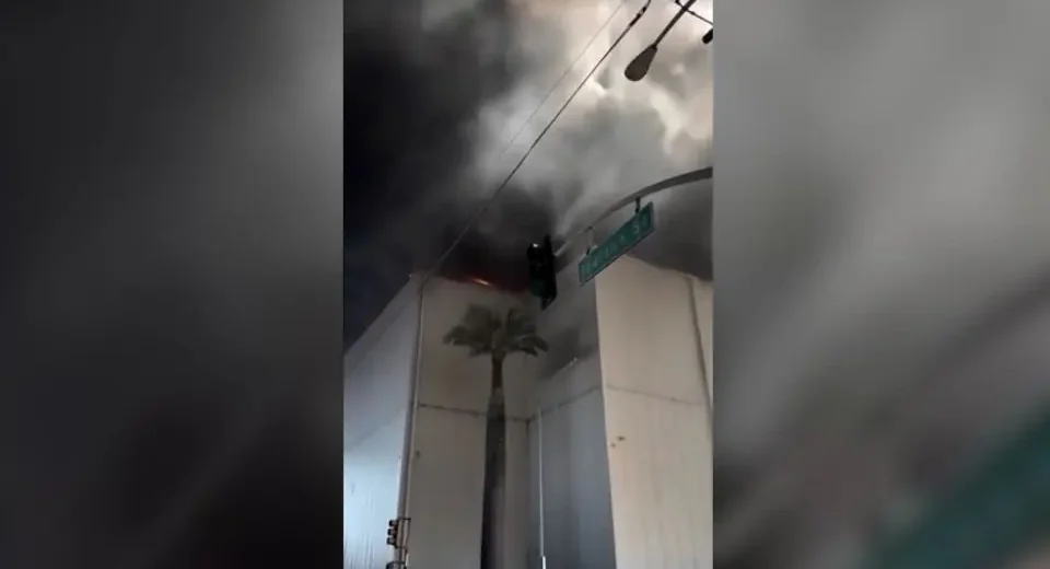 Prefeita de Los Angeles declara emergência após incêndio crítico