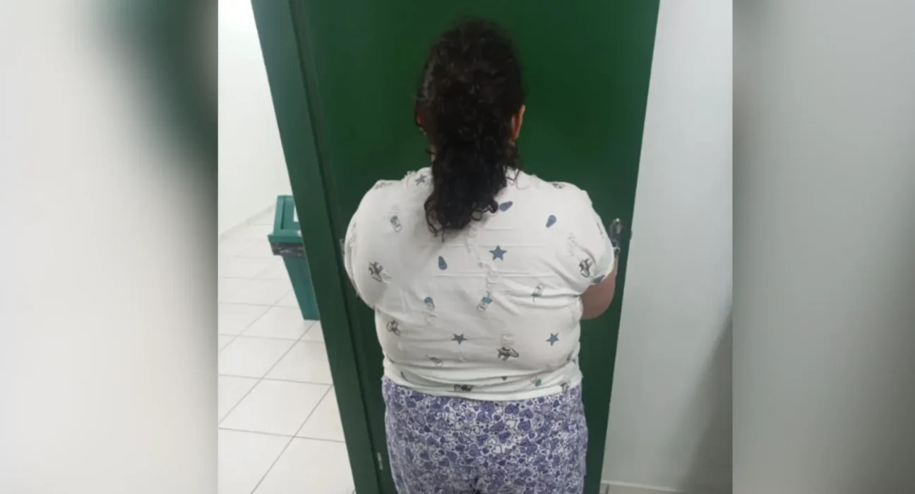 Mulher que fingia ser adolescente é indiciada por estelionato em SC