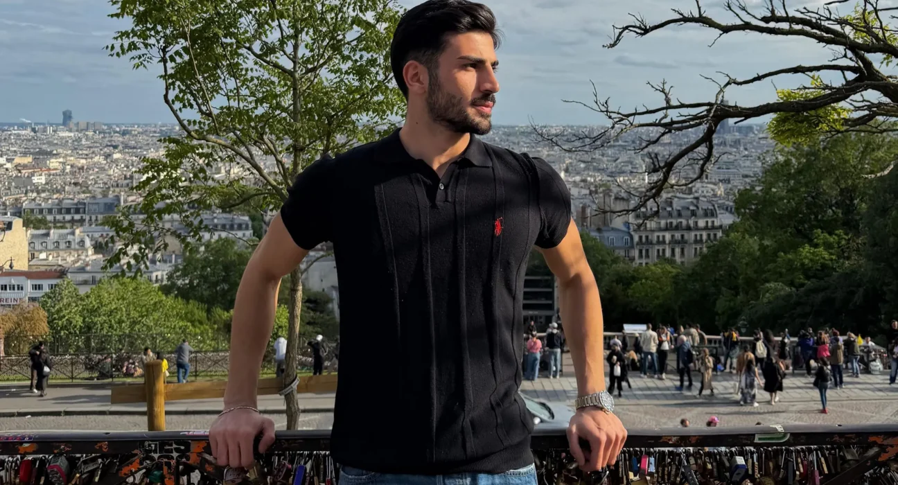 Novo "galã do milho" atrai turistas em Istambul com seu charme