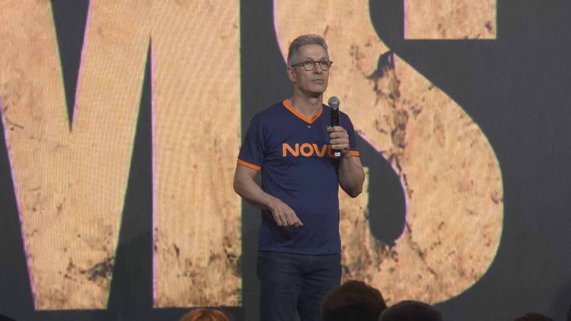 Novo negocia com Podemos vice para fortalecer chapa de Zema