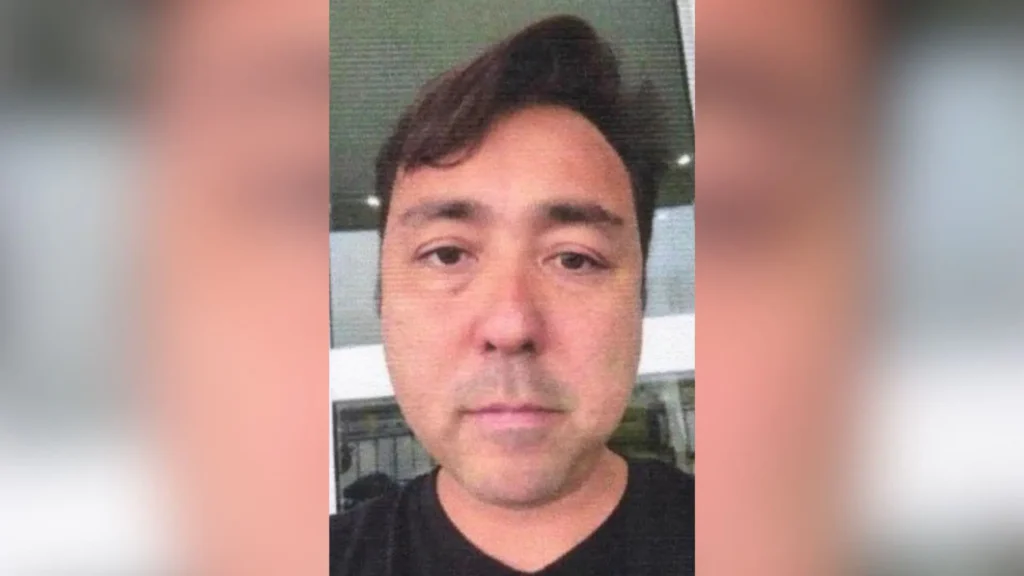 PF prende secretária sancionada por elo com PCC e busca empresário