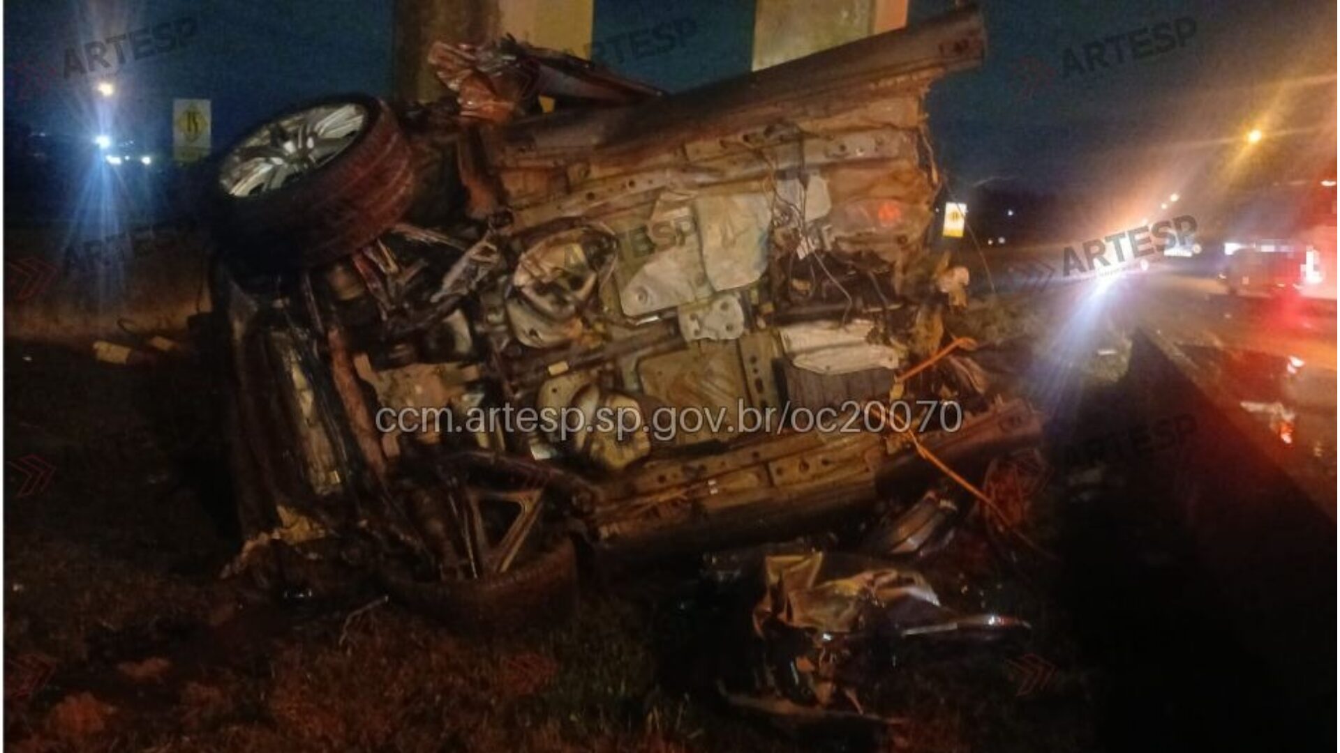 Motorista de Porsche morre após acidente na Imigrantes, SP