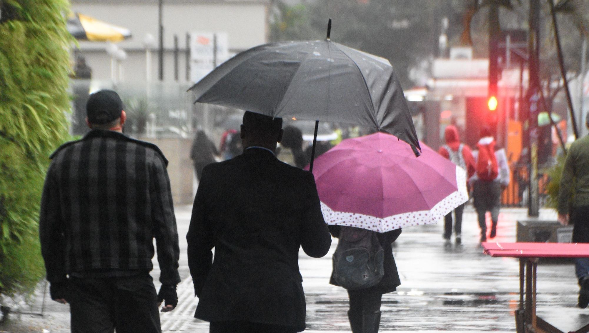 Frente fria chega em São Paulo e traz alívio no calor