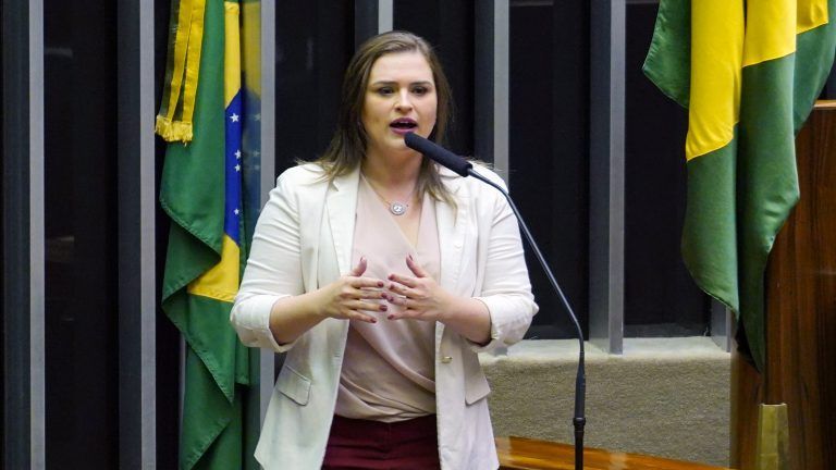 Marília Arraes lidera ao Senado em PE; analise as chances da 2ª vaga