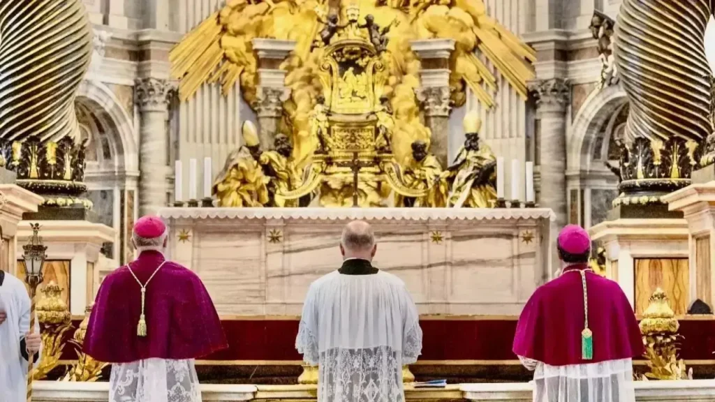 Excomungado pelo Vaticano: Entenda o grupo ultraconservador punido