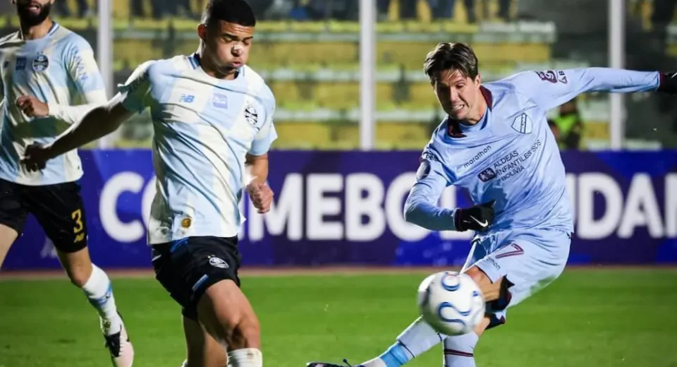 Desleal: Jogador do Grêmio critica jogos em La Paz