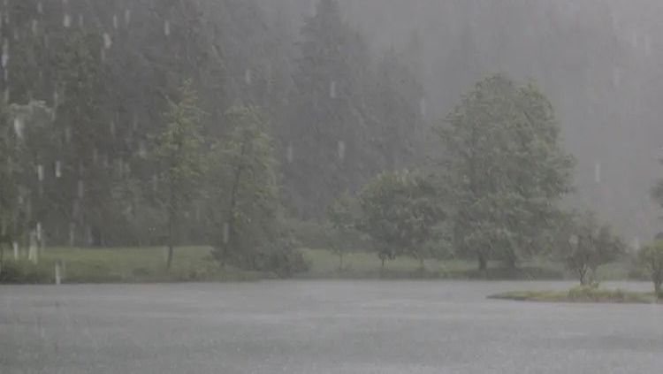 Chuva forte volta ao Sul; interior terá ar seco no fim de semana