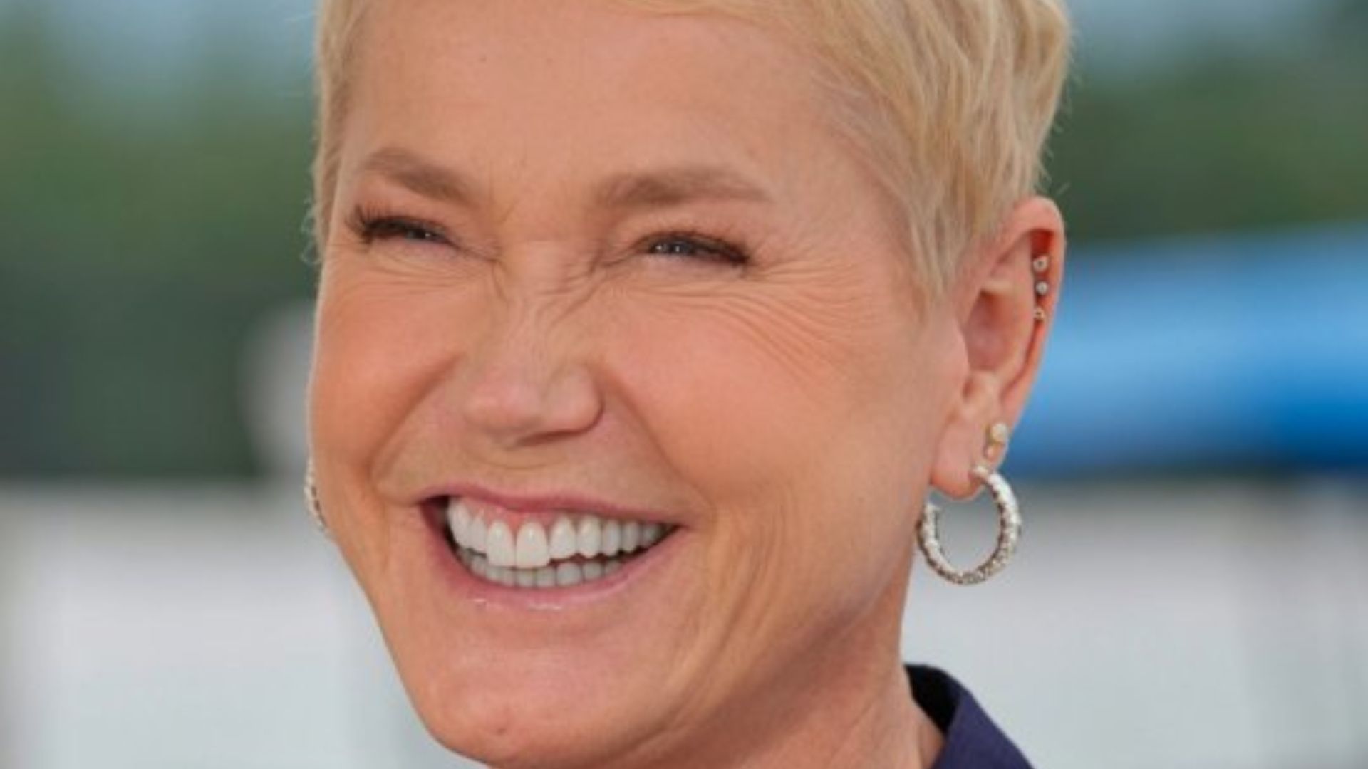 Xuxa inicia turnê de despedida da música: seus maiores hits