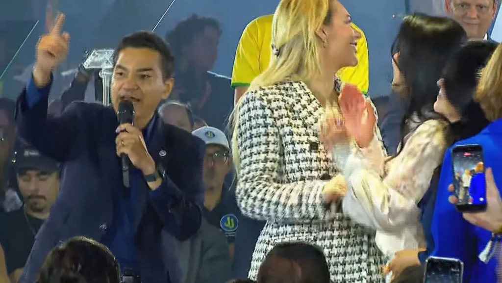 Presidente do Republicanos declara apoio à candidatura de Flávio em SP