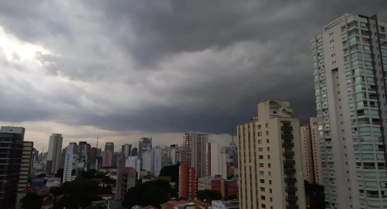 São Paulo instala Gabinete de Crise para enfrentar ventos fortes