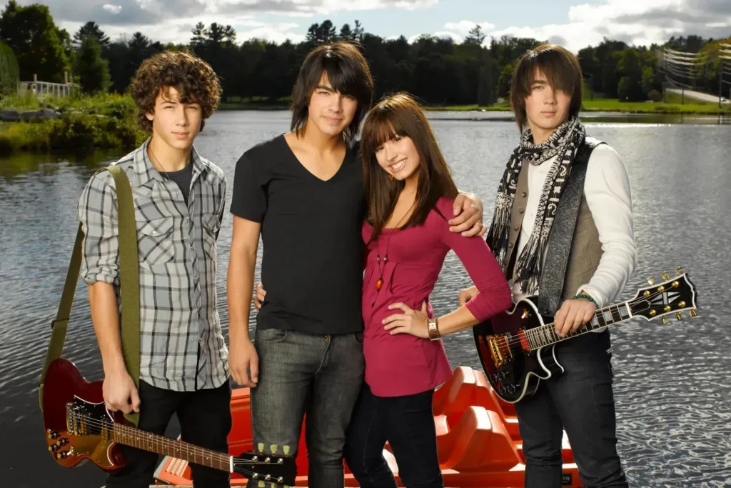 “Camp Rock 3” estreia hoje; como está o elenco original?