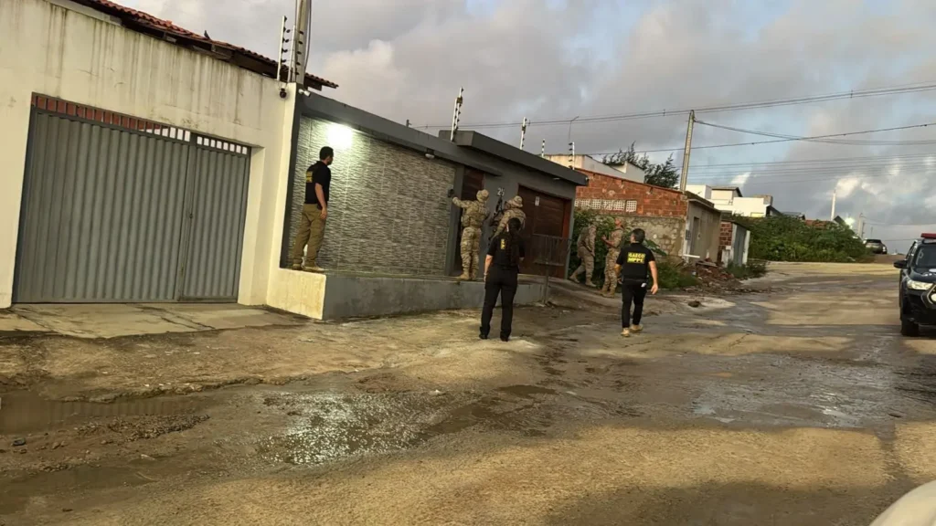 Operação mira suspeitos de roubarem R$ 5 milhões de empresário