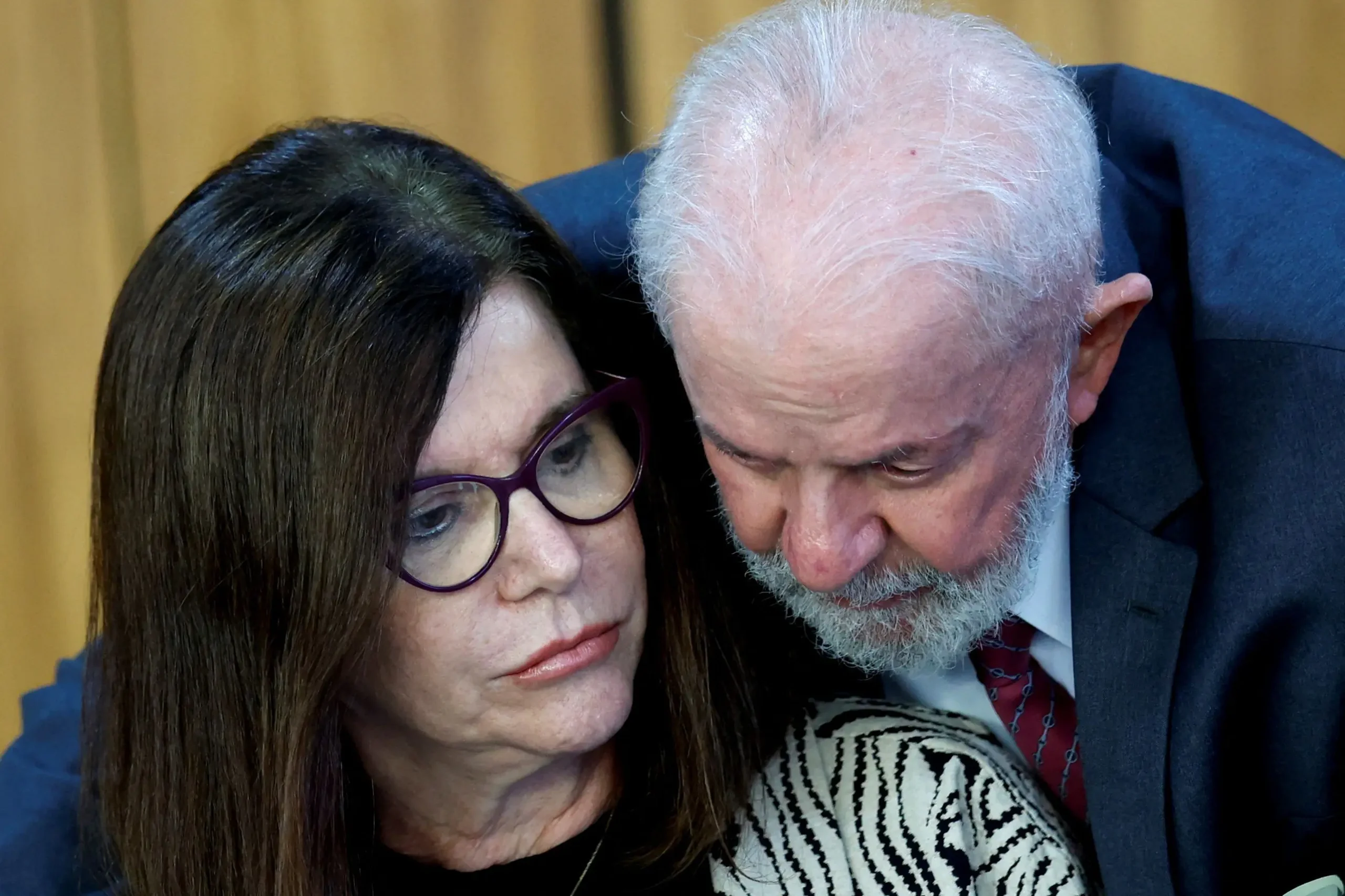 Lula chama presidente da Petrobras de magnata do petróleo e critica