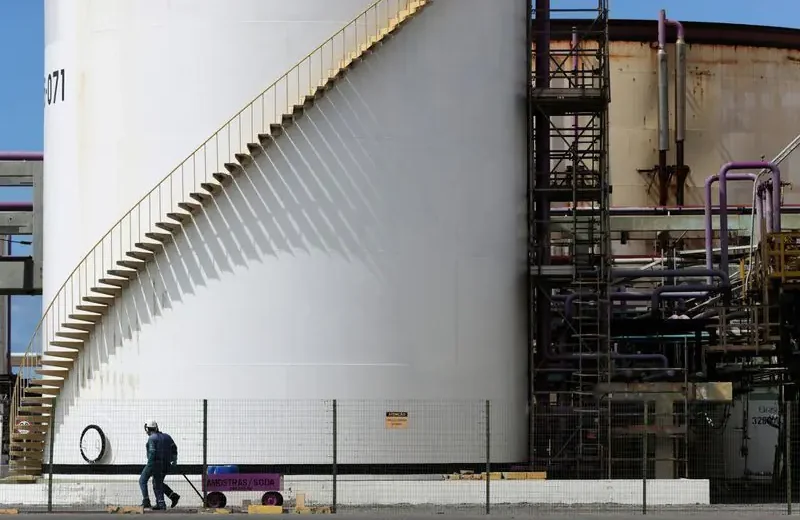 Gigante petroquímica e crise ambiental: A trajetória da Braskem