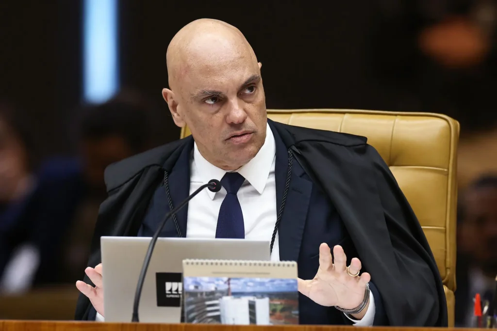 Filho de Moraes casa em São Paulo com segurança especializada