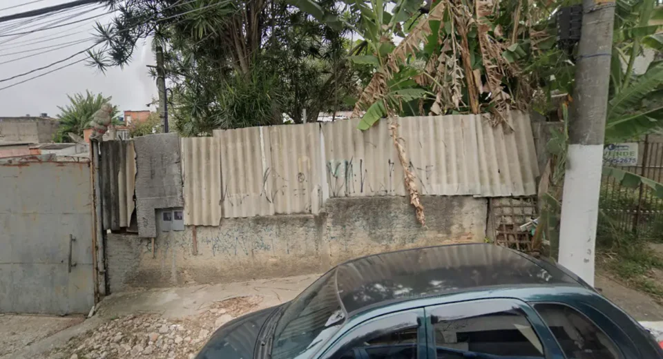 Corpo é encontrado em saco de lixo na zona Sul de SP, e polícia investiga detalhadamente