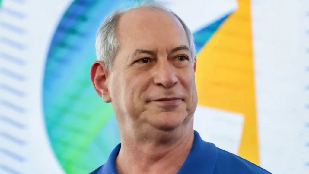 Ciro Gomes, candidato ao governo do Ceará, oferece novas propostas.