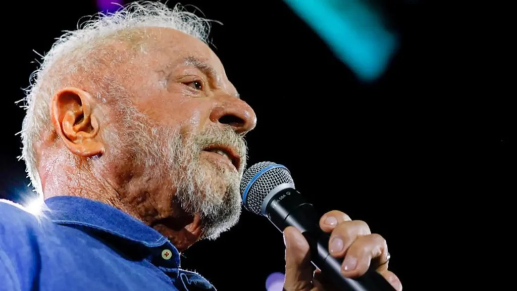 Flávio usa fala de Lula sobre mulheres em debate acirrado