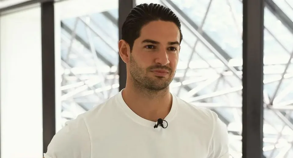 Alexandre Pato compra 70% de clube da quarta divisão inglesa