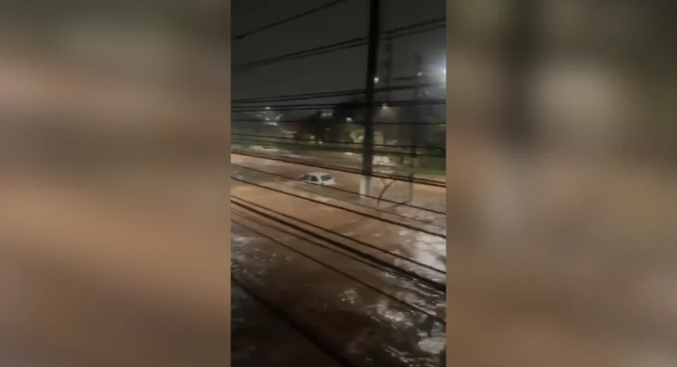 SP tem 15 alertas por chuva na madrugada de sexta-feira