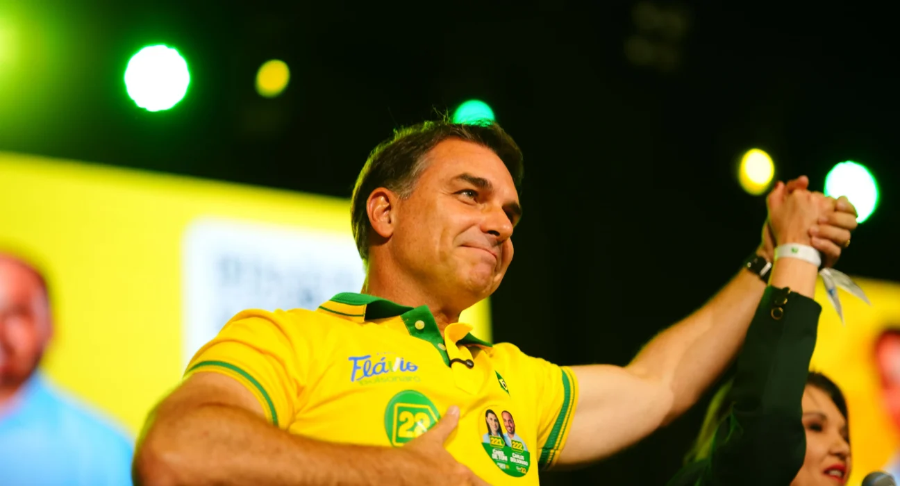 Flávio recebe Tarcísio e Derrite em Brasília para debater eleições