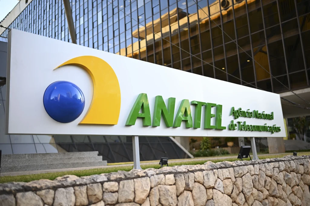 Anatel vai exigir biometria facial para manter linhas ativas